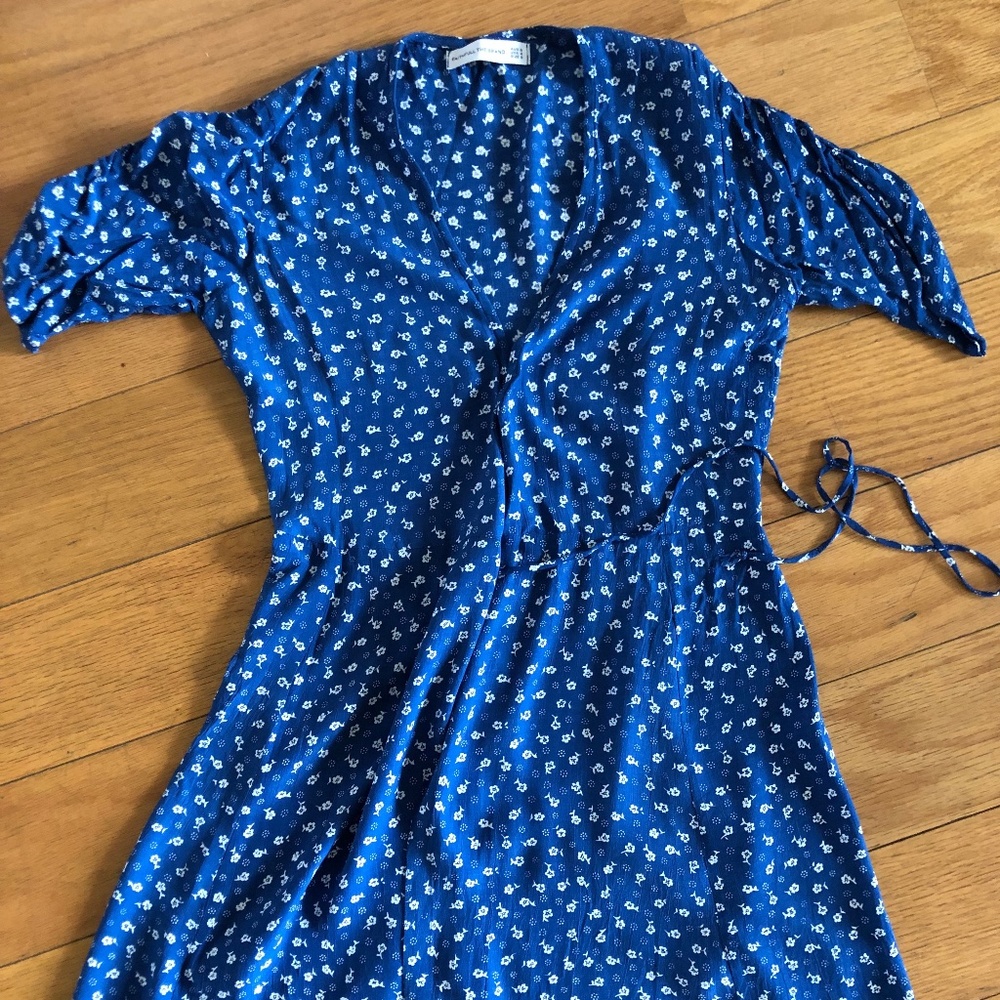 Faithful the Brand wrap dress Size 4